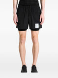 Load image into Gallery viewer, Pantaloni corti SATISFY
