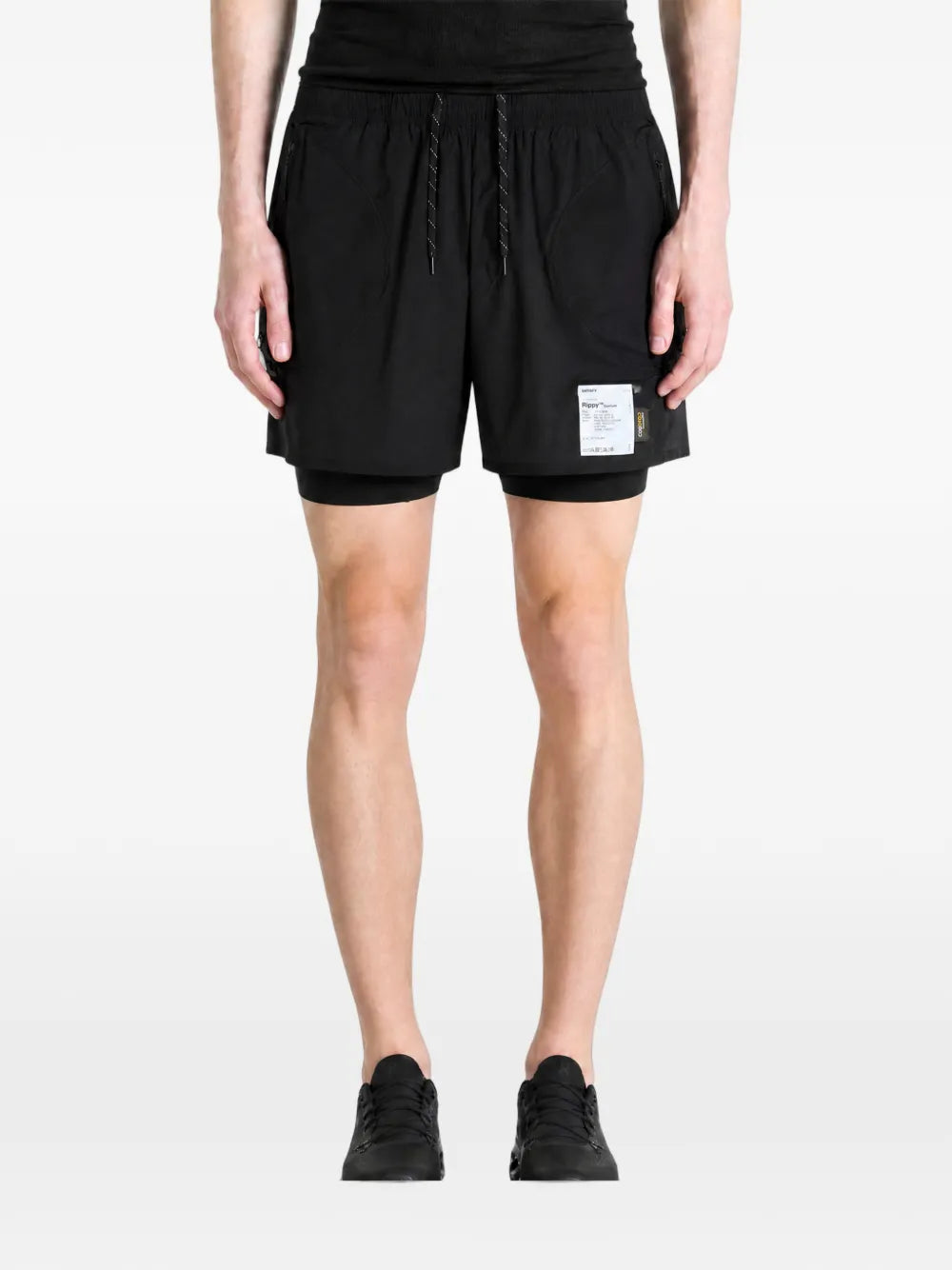 Pantaloni corti SATISFY