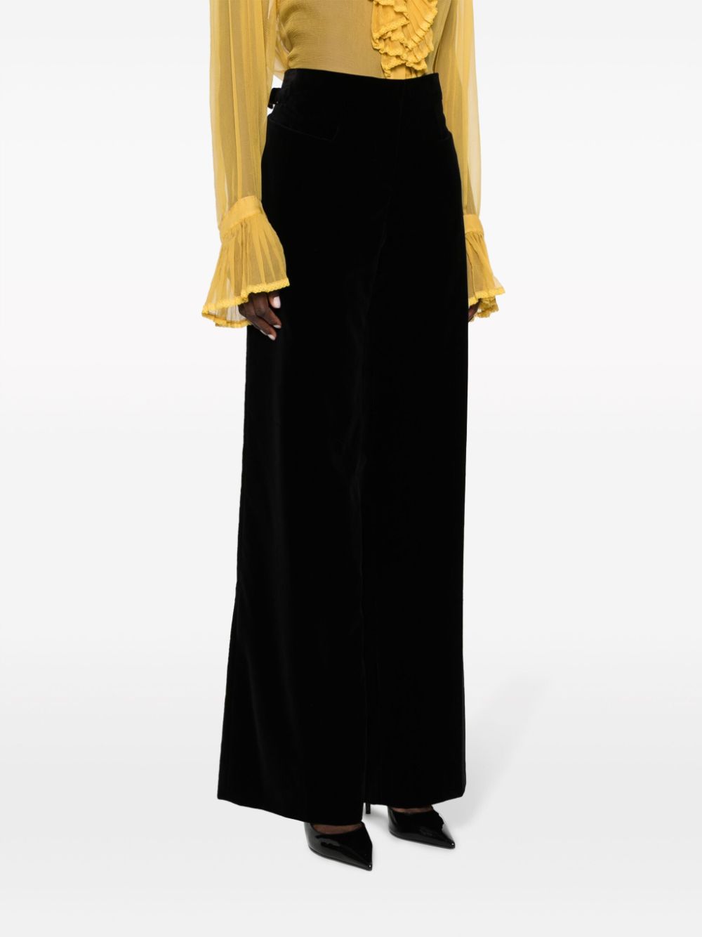 Wide leg trousers