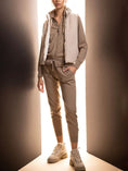 Load image into Gallery viewer, BRUNELLO CUCINELLI M52570006CTD04FEATHER
