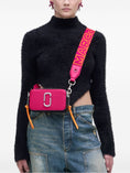 Load image into Gallery viewer, MARC JACOBS 2S3HCR500H03664HOT PINK MULTI
