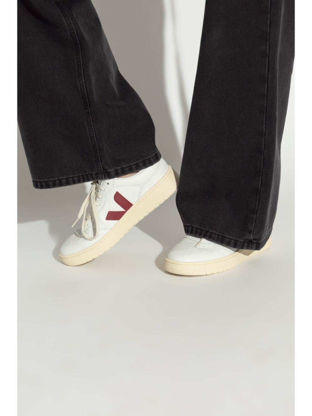 VEJA VD2003657WHITE/PINK