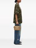 Load image into Gallery viewer, MARC JACOBS 2S4HCR006H03230CAMEL
