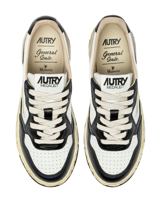 AUTRY X MIHARA YASUHIRO AVLMMMY3WHT/BLK