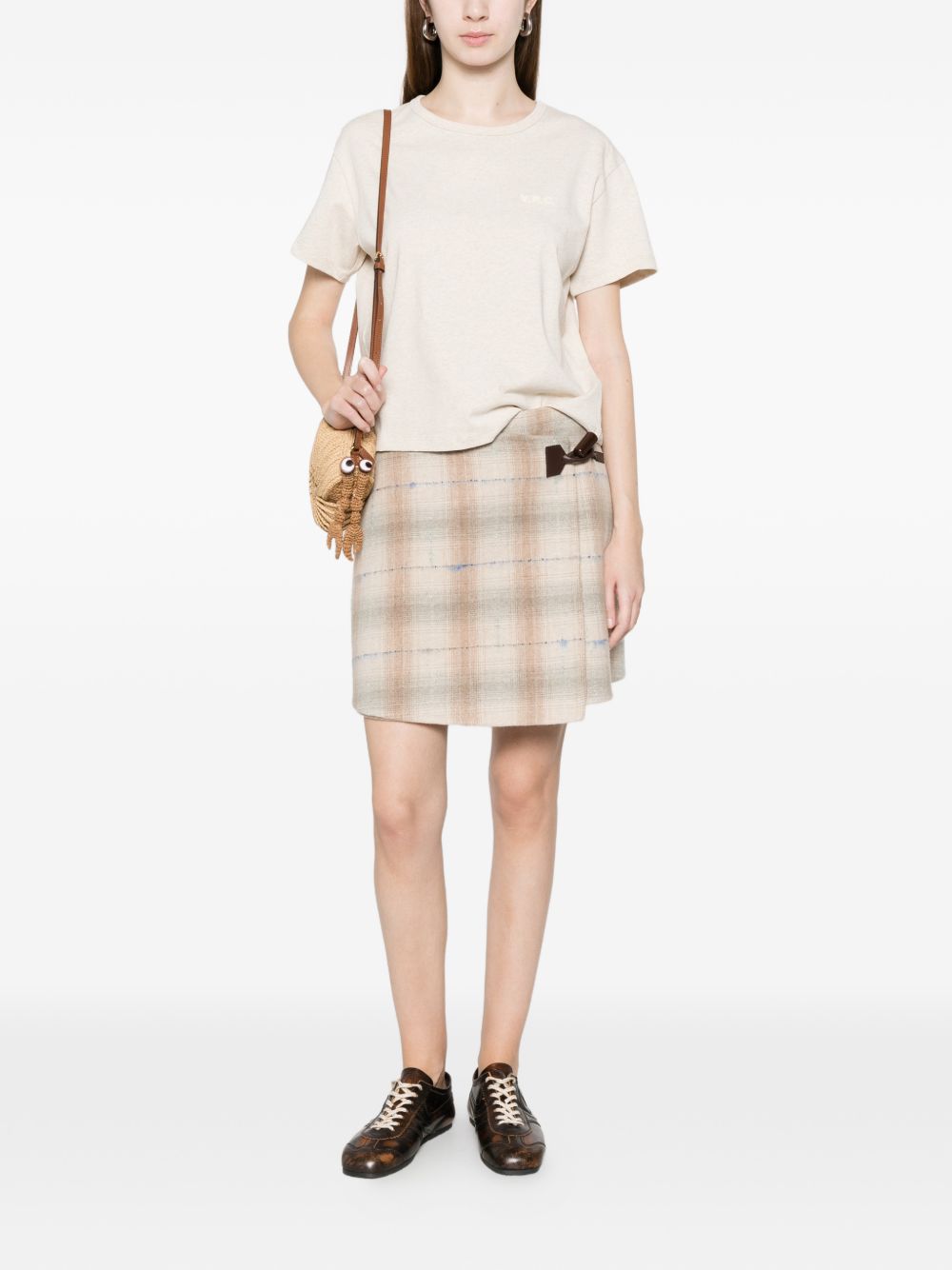 A.P.C. COHBQF26390ECRU