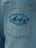 Carica l'immagine nel visualizzatore della galleria, ARTE 237SHO488DENIM BLEACH
