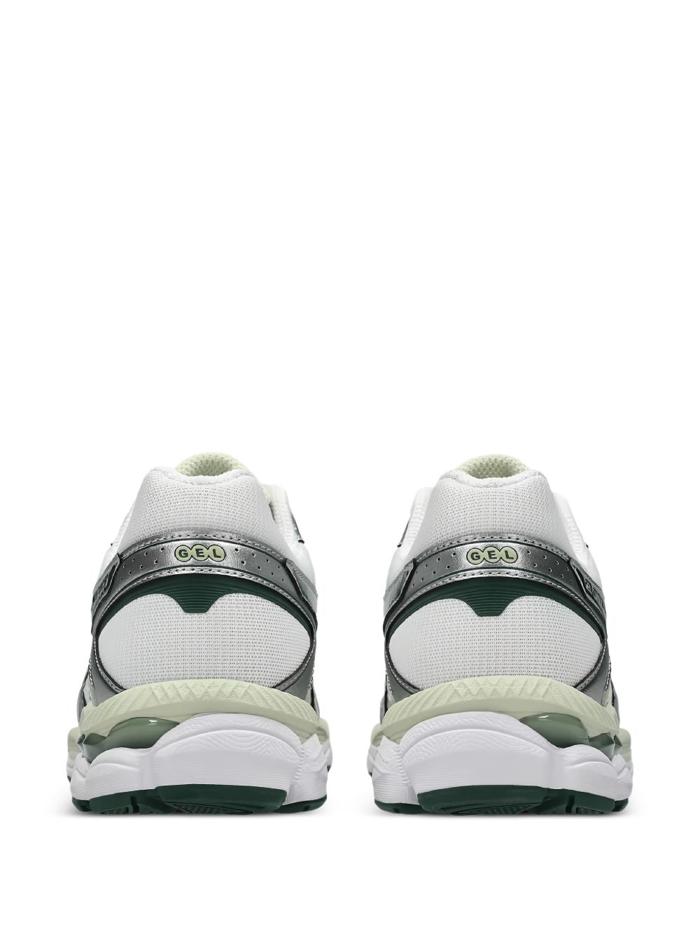 Sneakers Cumulus 16 