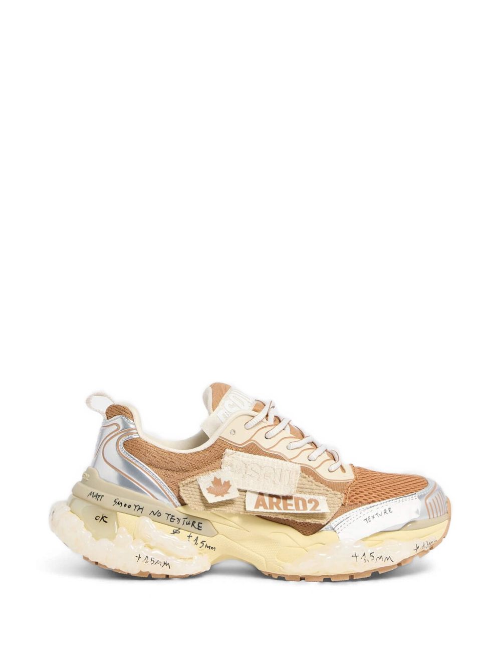 Sneakers Faster con applicazione 