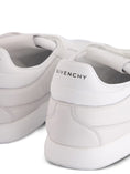 Carica l'immagine nel visualizzatore della galleria, GIVENCHY BH00B5H1X4100WHITE
