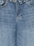 Load image into Gallery viewer, Jeans baggy con stringhe 
