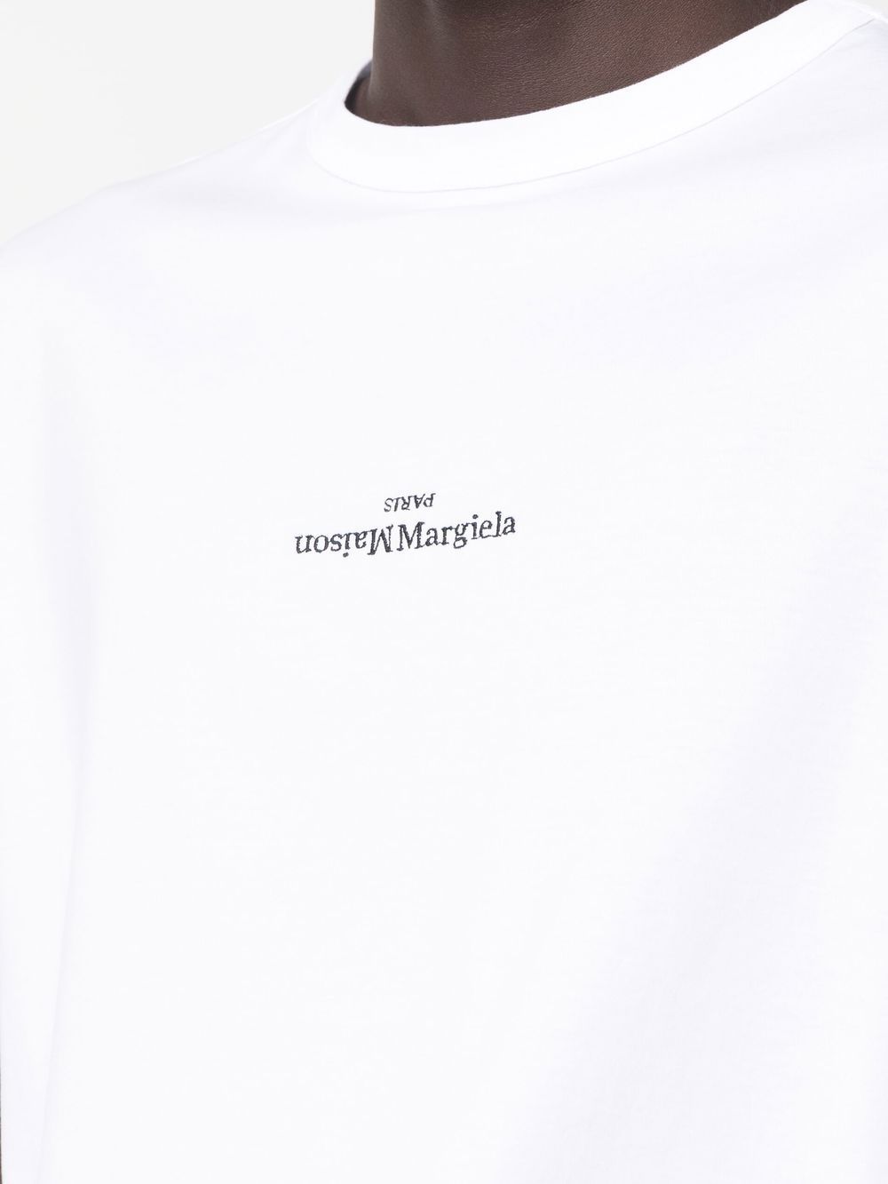 T-shirt con logo 