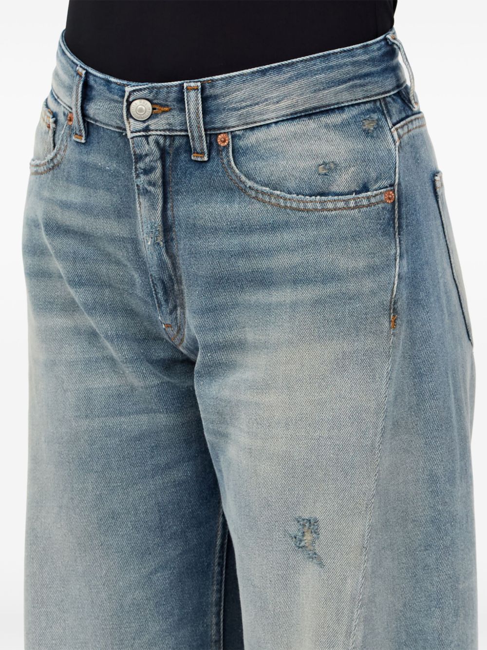 Jeans a gamba ampia con effetto vissuto 