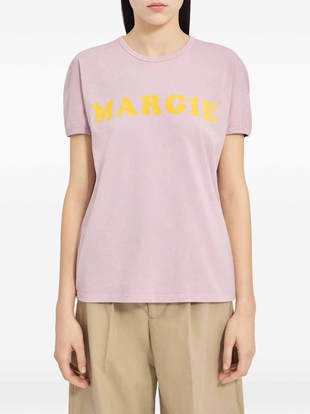 T-shirt con maniche corte 