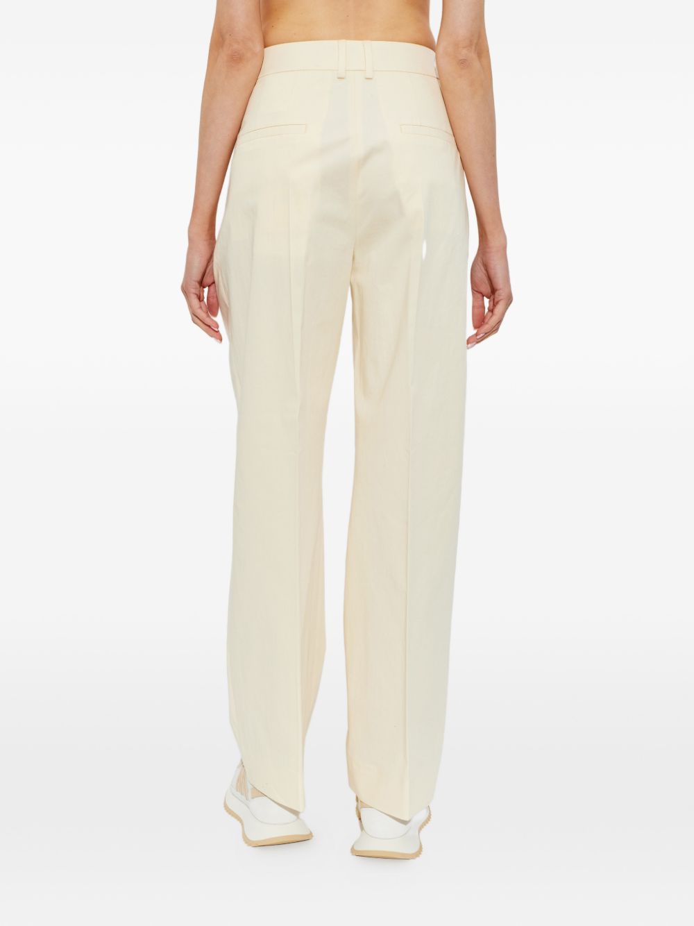 Pantaloni con applicazione logo 