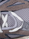 Carica l'immagine nel visualizzatore della galleria, NEW BALANCE U19066U8THUNDER BROWN
