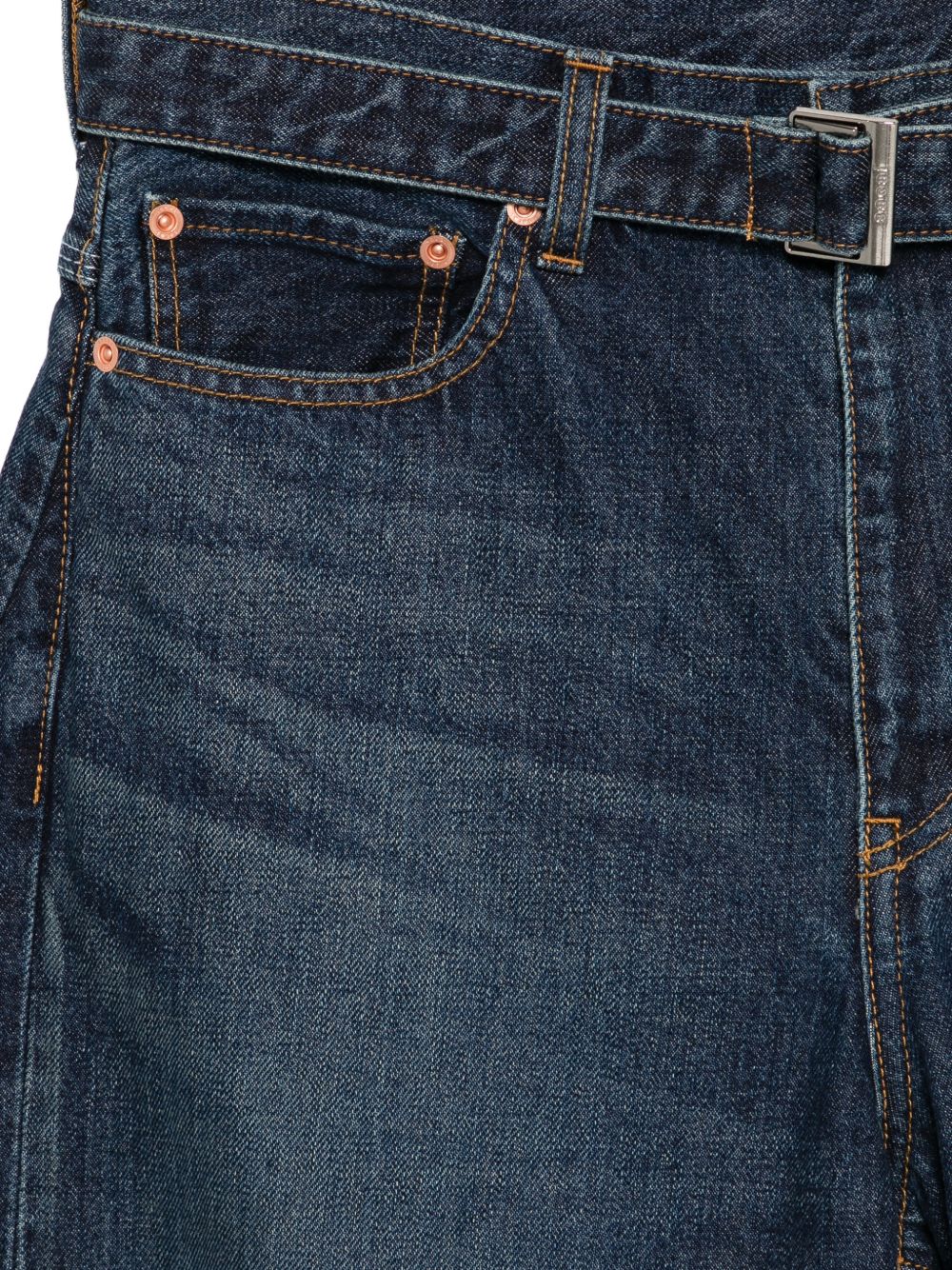 Shorts con cintura 