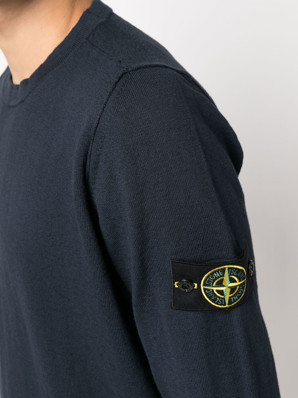Maglione con applicazione 