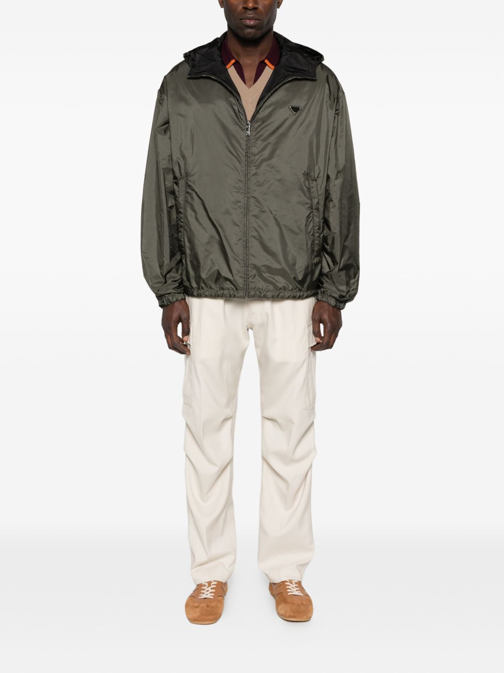 Pantaloni con tasca cargo 