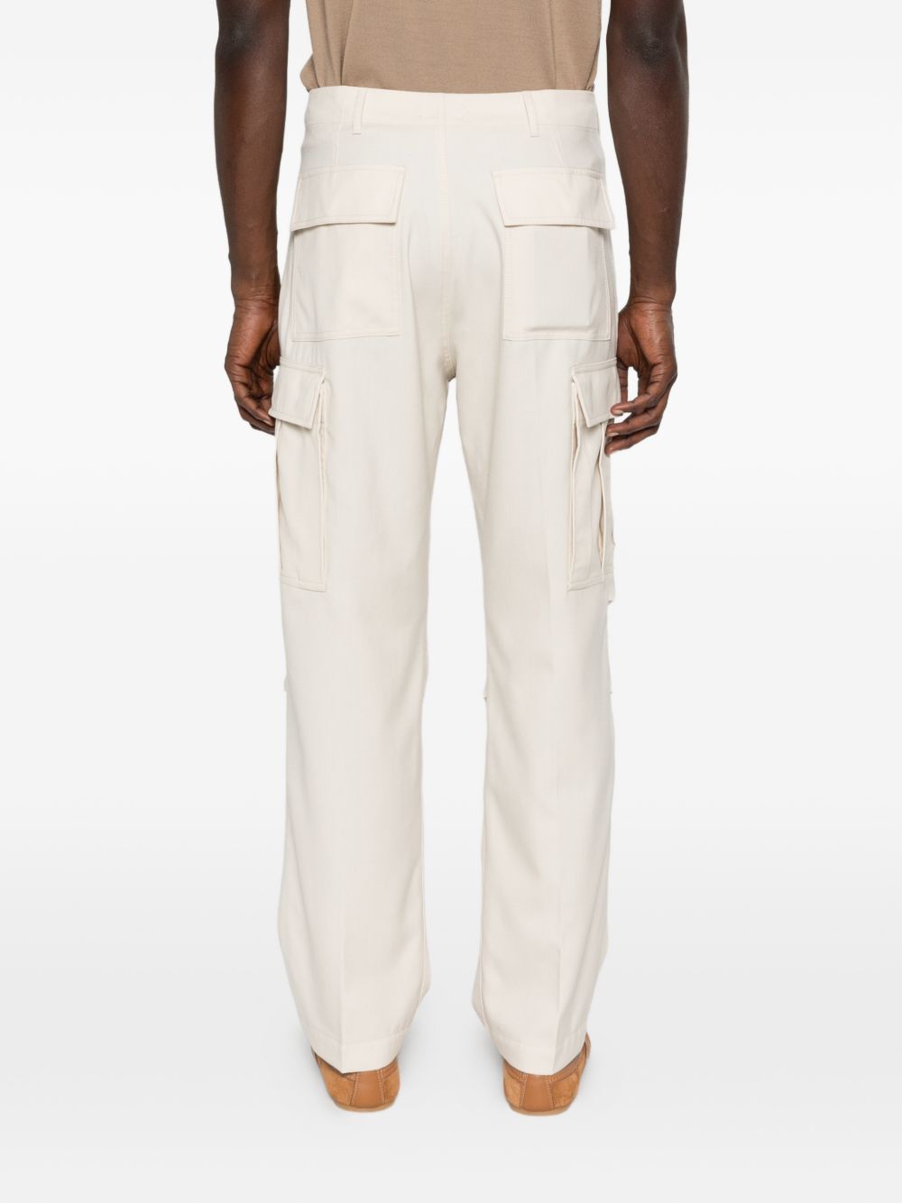 Pantaloni con tasca cargo 