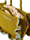Load image into Gallery viewer, Borsa tote con ruches 
