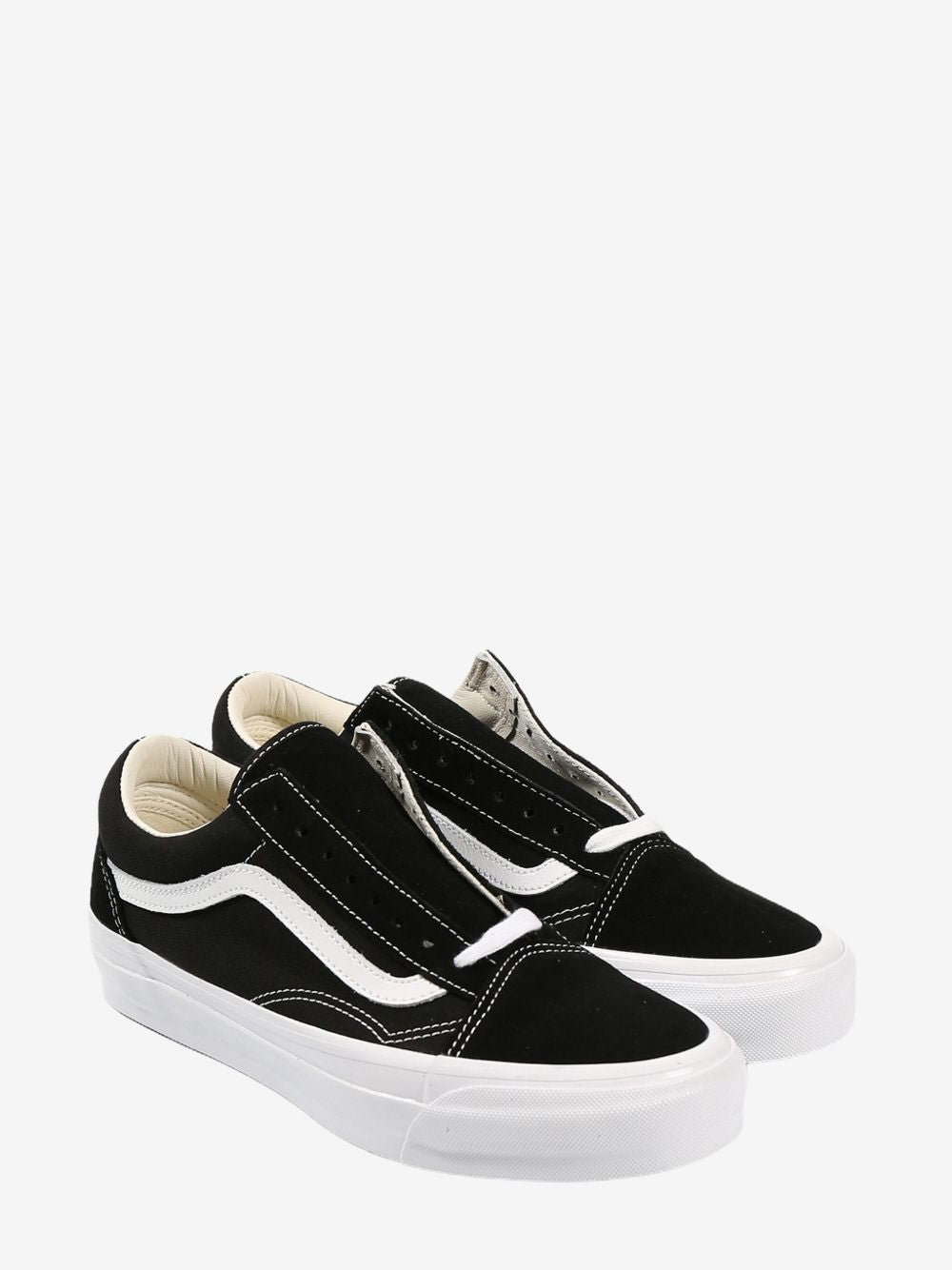 VANS VN000CQDBA21BLACK/WHITE