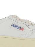 Load image into Gallery viewer, Sneakers Medalist 
