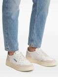 Carica l'immagine nel visualizzatore della galleria, Sneakers Medalist con inserti 
