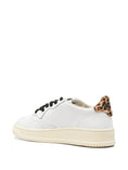 Carica l'immagine nel visualizzatore della galleria, Sneakers Medalist LOW 
