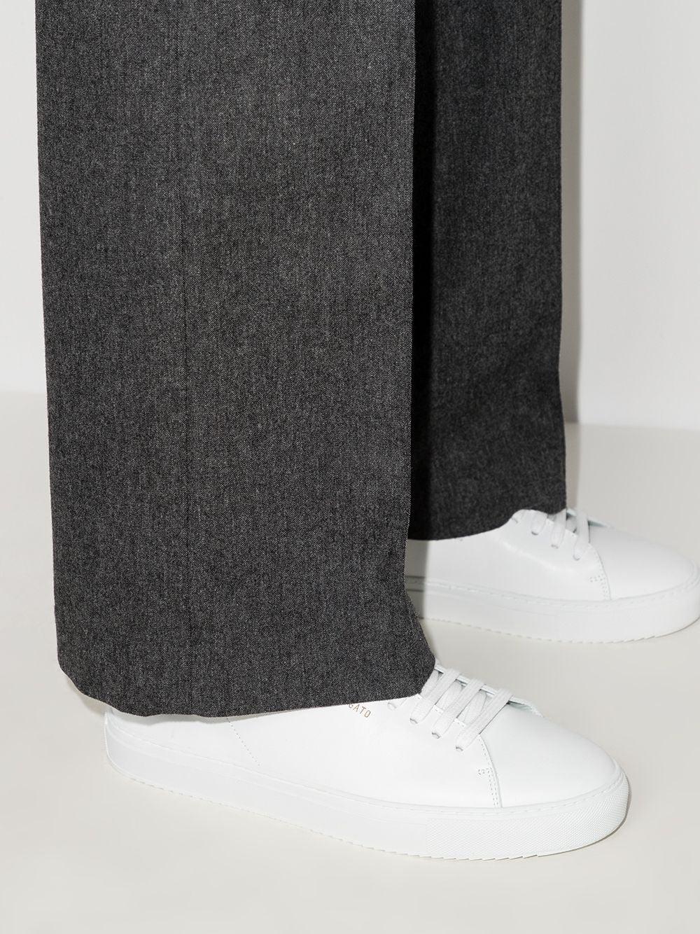 28102WHITE AXEL ARIGATO