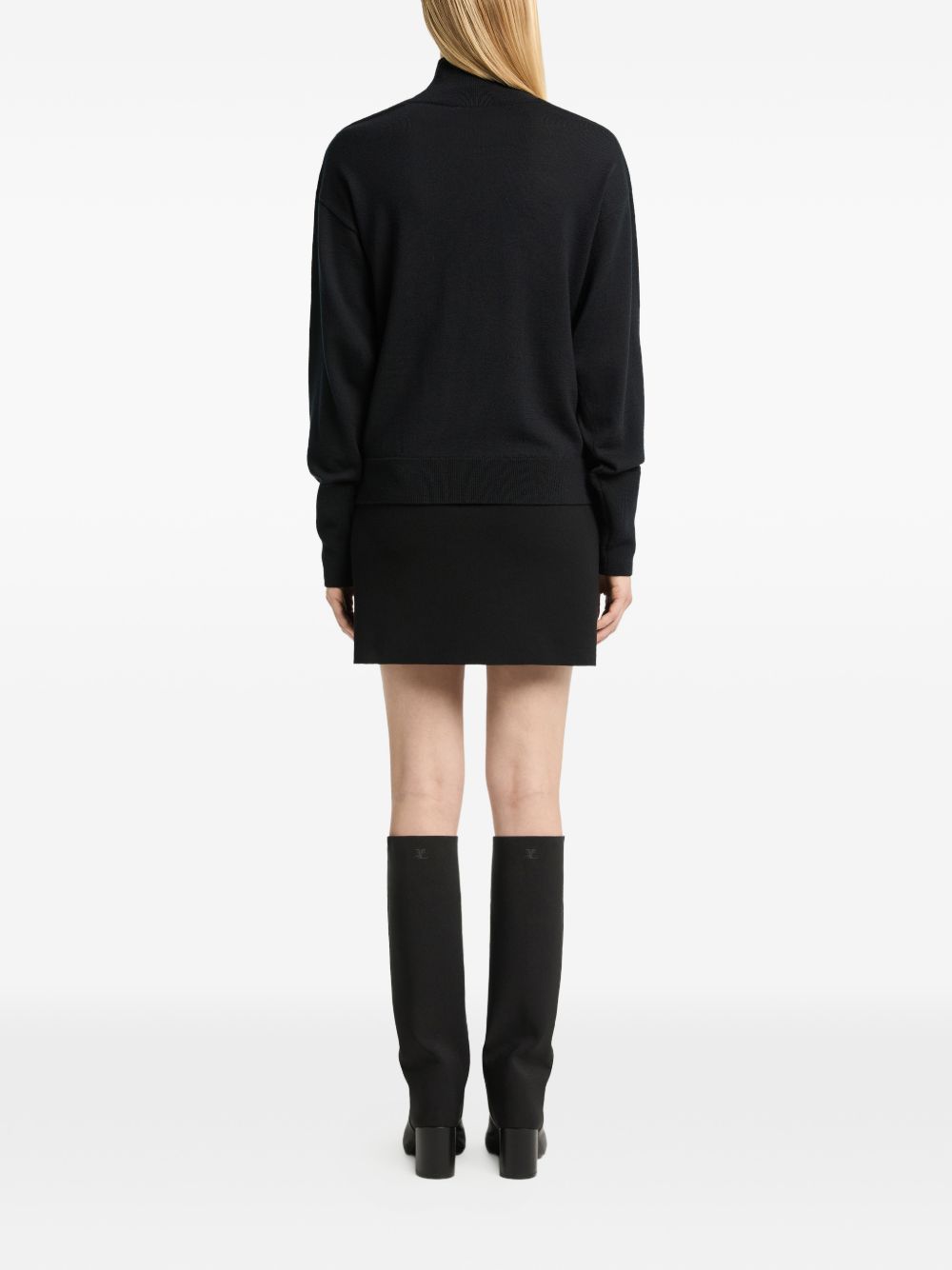 326MPU281FI00859999BLACK COURREGES