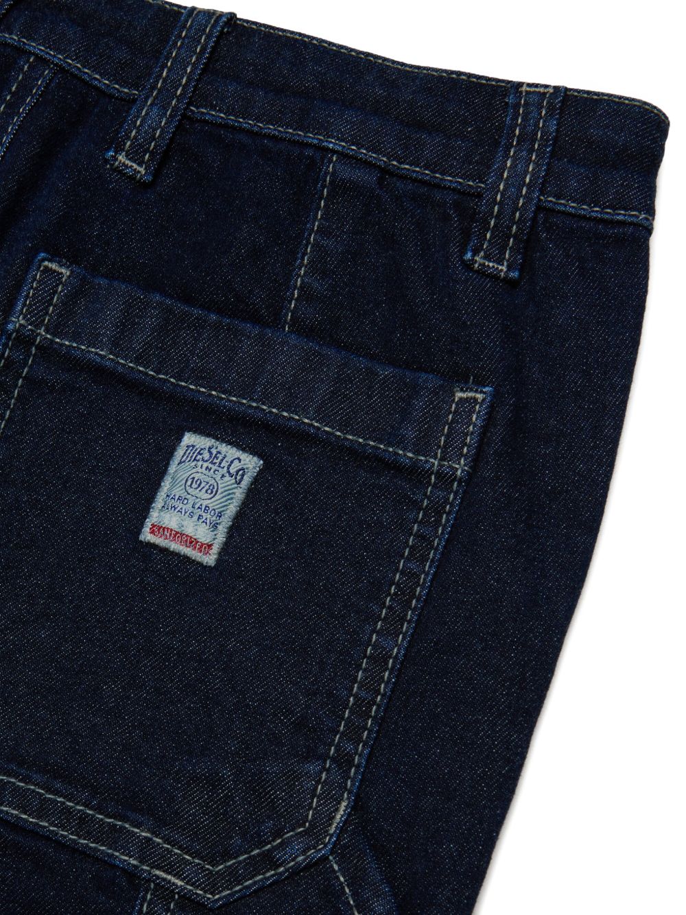 J02361*KXBUSK01 DIESEL KIDS