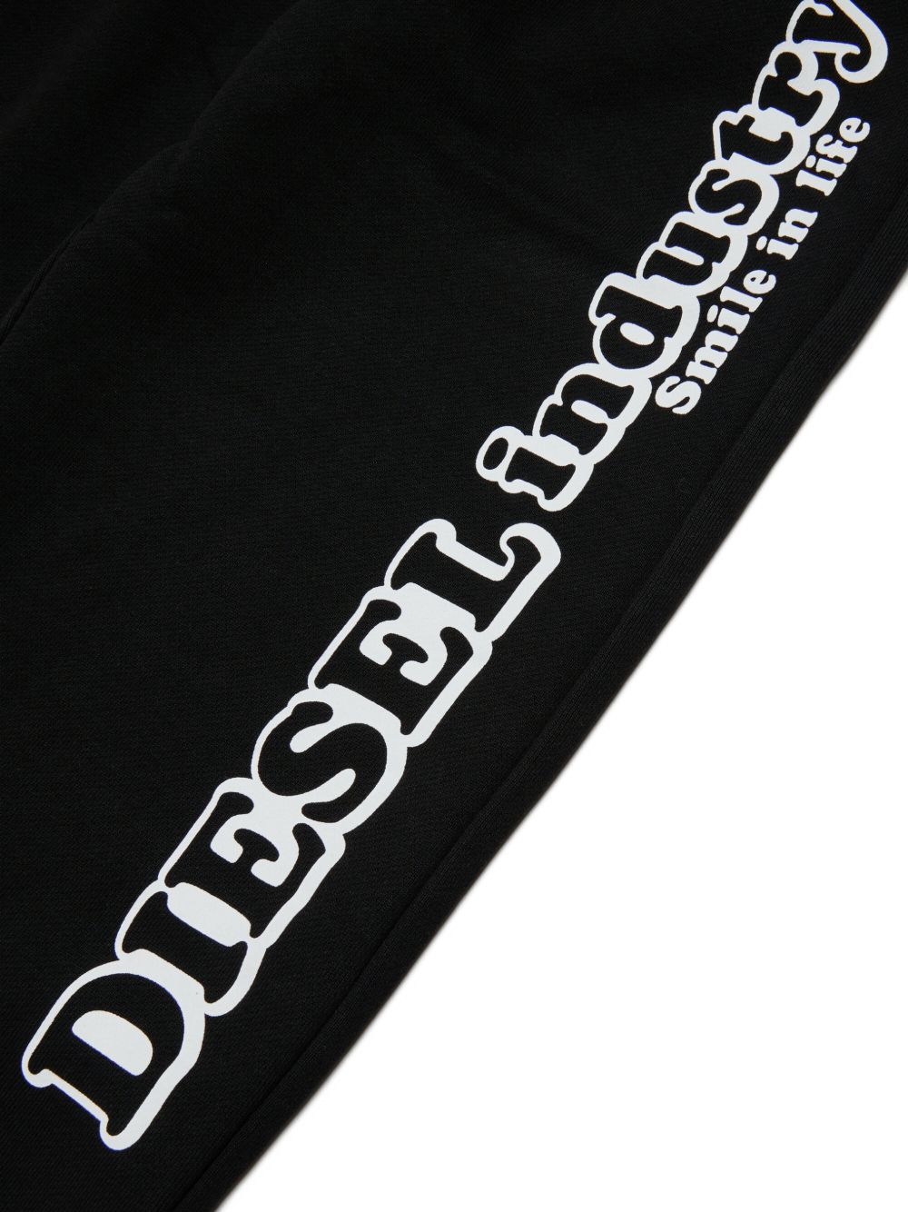 J03030*0GEADK900 DIESEL KIDS