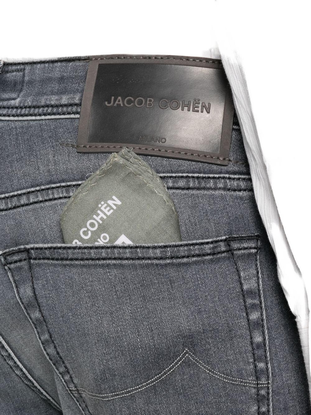 QE006S3618800D JACOB COHEN