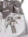 Load image into Gallery viewer, Borsa a secchiello Bon Bon mini con effetto metallizzato 
