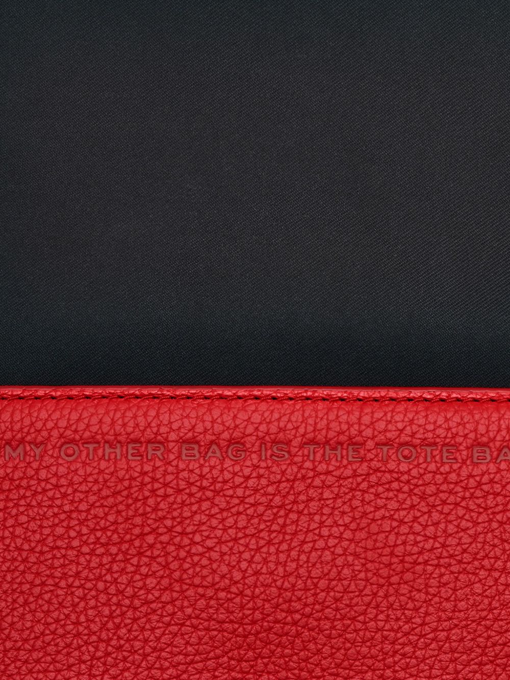 2S4SMN080S02617TRUE RED MARC JACOBS