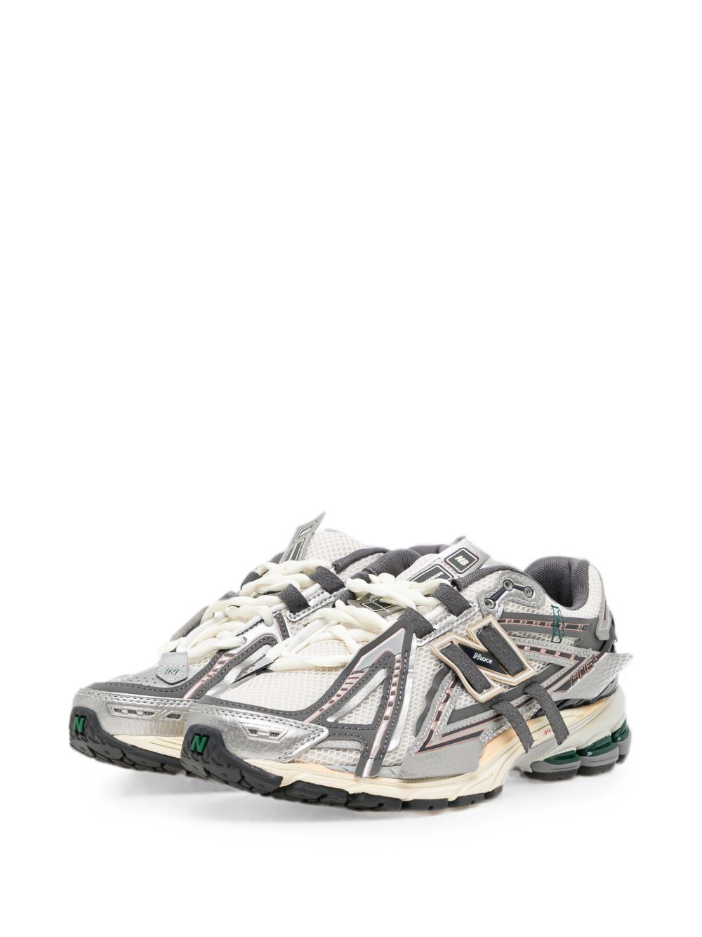 1906A shoes 