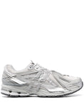 Carica l'immagine nel visualizzatore della galleria, M1906AGGREY SILVER NEW BALANCE
