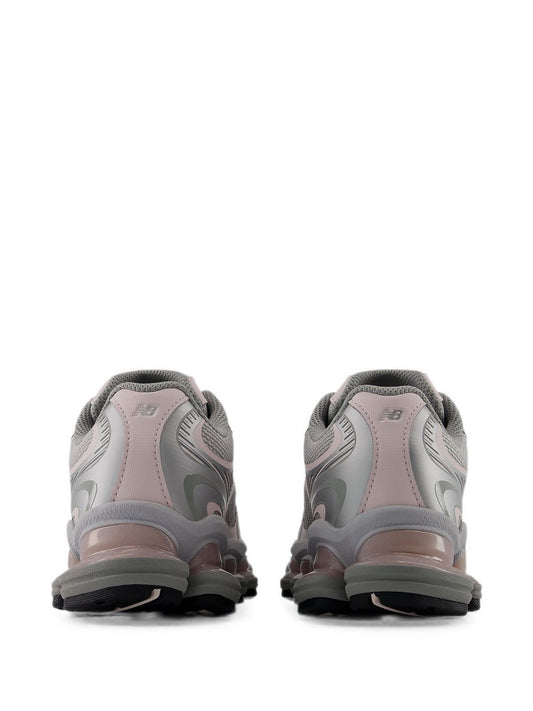 Sneakers ABZORB 2000 con inserti 