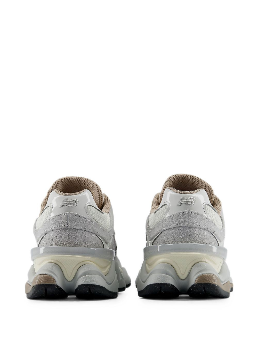 Sneaker New Balance 9060 Grigie in Suede e Mesh 