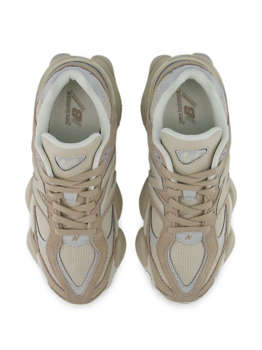 Sneakers con inserti in rete 9060 