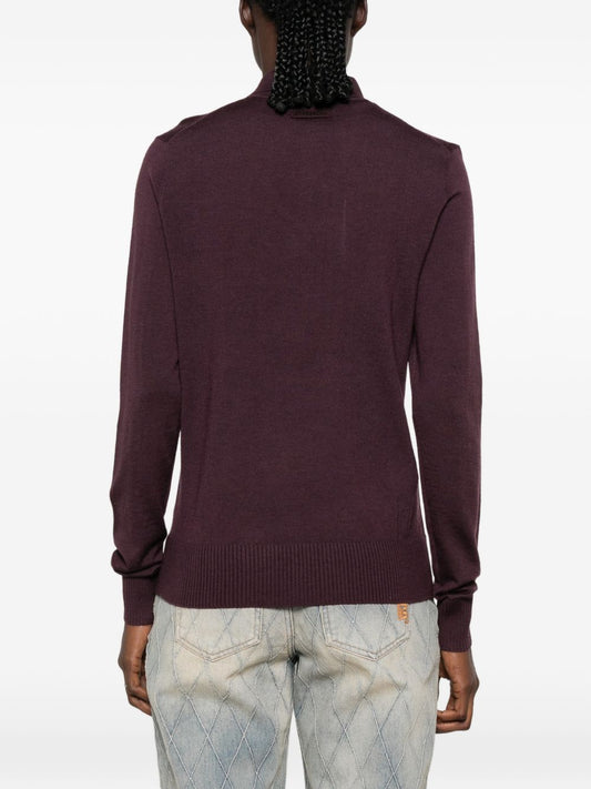 107249A3FYW63 PINKO