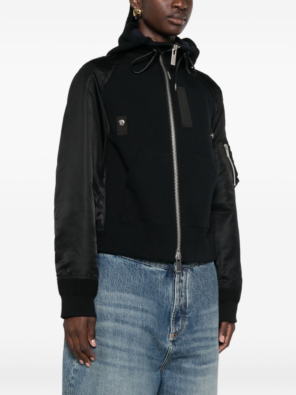 26-08680001BLACK SACAI