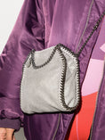 Carica l'immagine nel visualizzatore della galleria, 391698W91321220 STELLA MCCARTNEY
