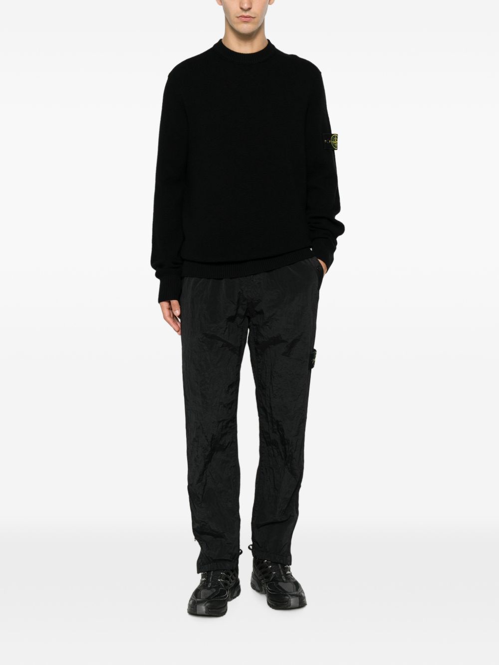 Maglione con applicazione 