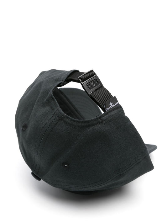 Cappello con logo 