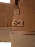 Carica l'immagine nel visualizzatore della galleria, 1135092CHECHESTNUT UGG
