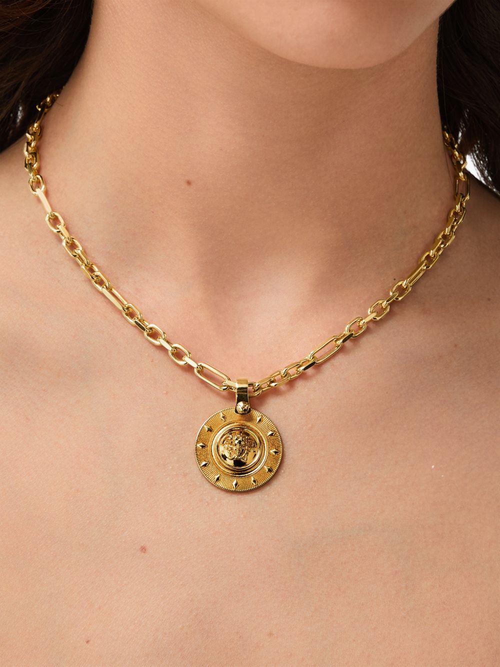 10261131A006203J330 VERSACE