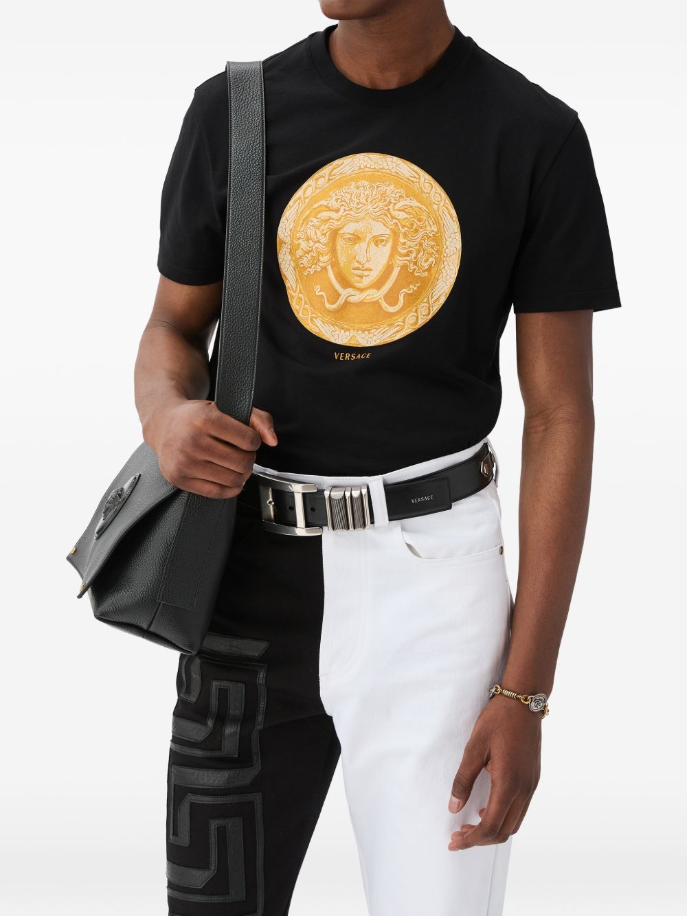 10264521A193031B000 VERSACE
