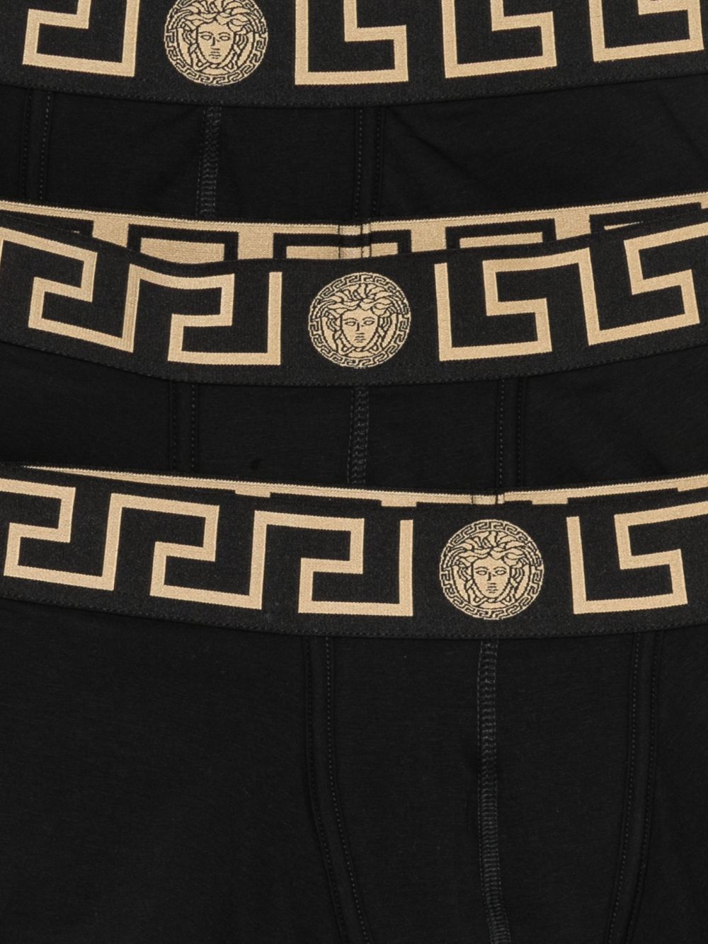 AU103261A18907A80G VERSACE