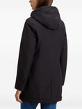 Carica l'immagine nel visualizzatore della galleria, CFWWOU2203FRUT3342100 WOOLRICH
